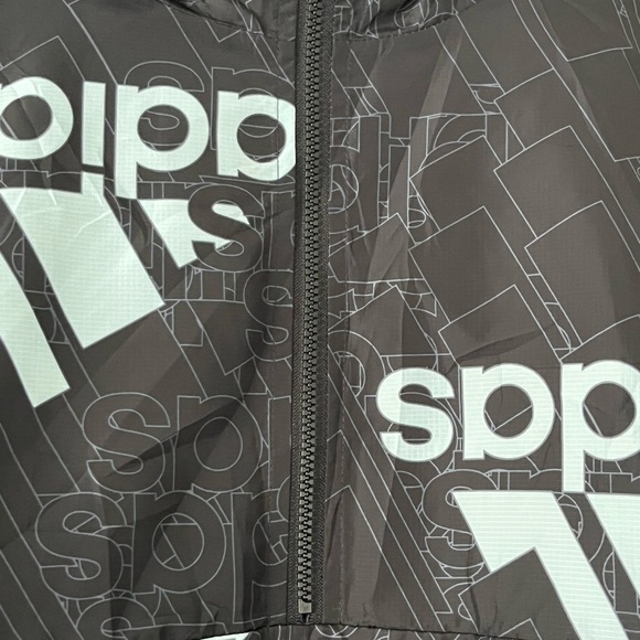 KIDS' WINDBREAKER POPOVER PULLOVER IN BLACK MULTI 7/8 - Picture 7 of 9